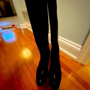 STUART WEITZMAN Black leather boots. Never worn